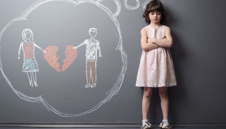 تاثیرات طلاق روی کودکان و نوجوانان + شیوه‌ فرزندپرروی بعد از طلاق