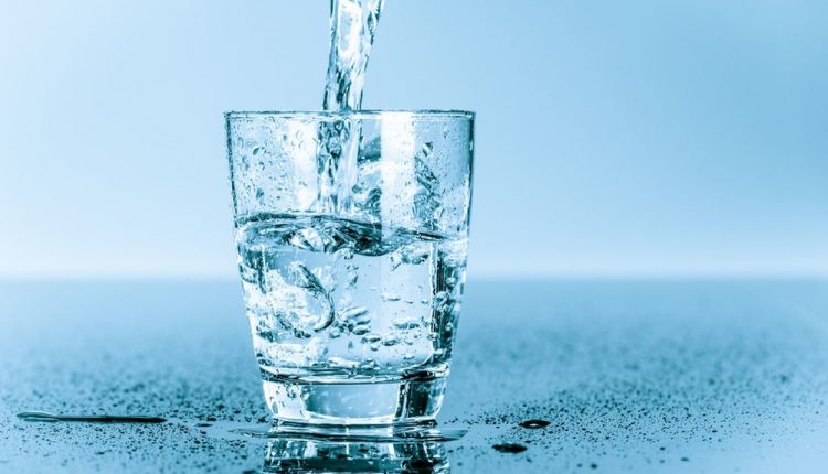 خاصیت علمی نوشیدن آب سرد
