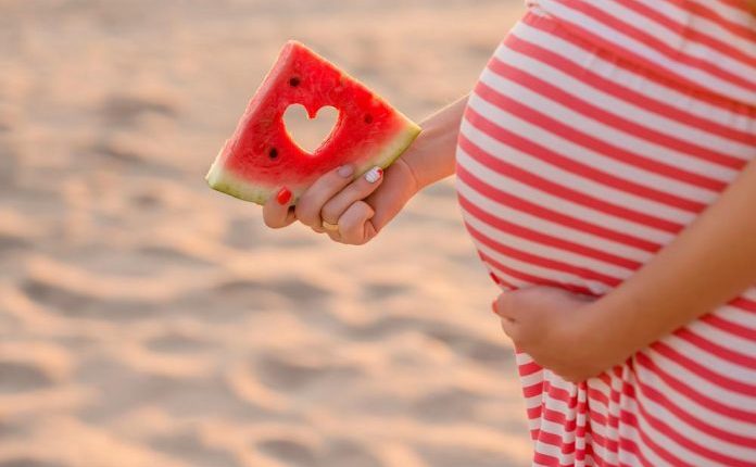 هندوانه در دوران بارداری