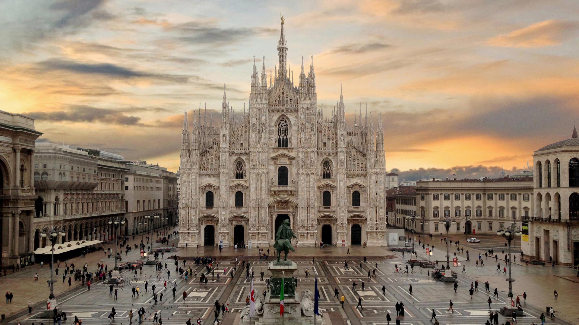 کلیسای جامع میلان(Milan Cathedral)