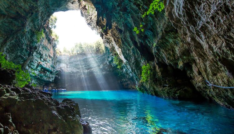 شگفت انگیزترین غارهای جهان