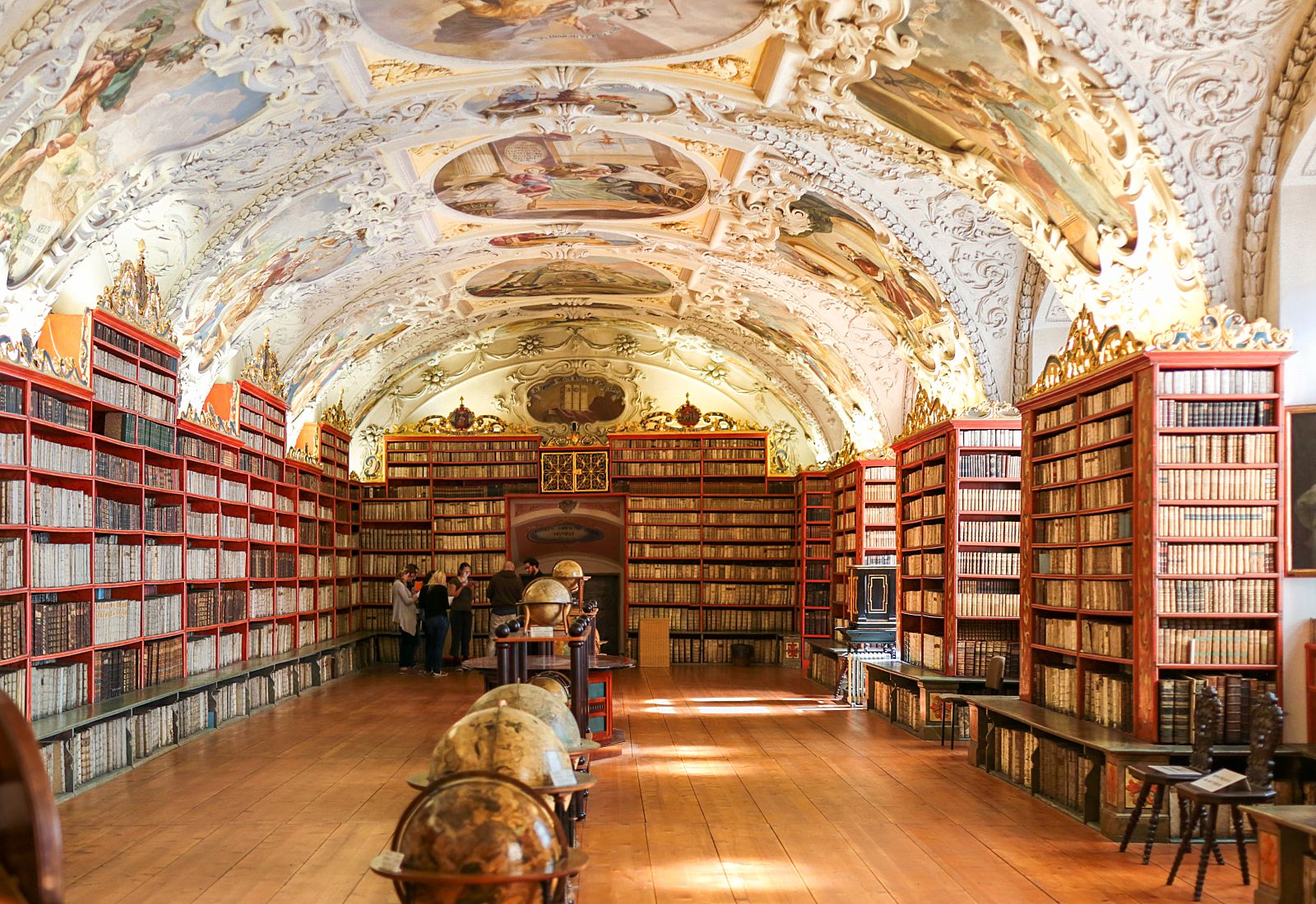 ‏کتابخانه (Strahovsky kláster) ‏زیباترین کتابخانه جهان